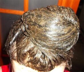 Masque capillaire au café